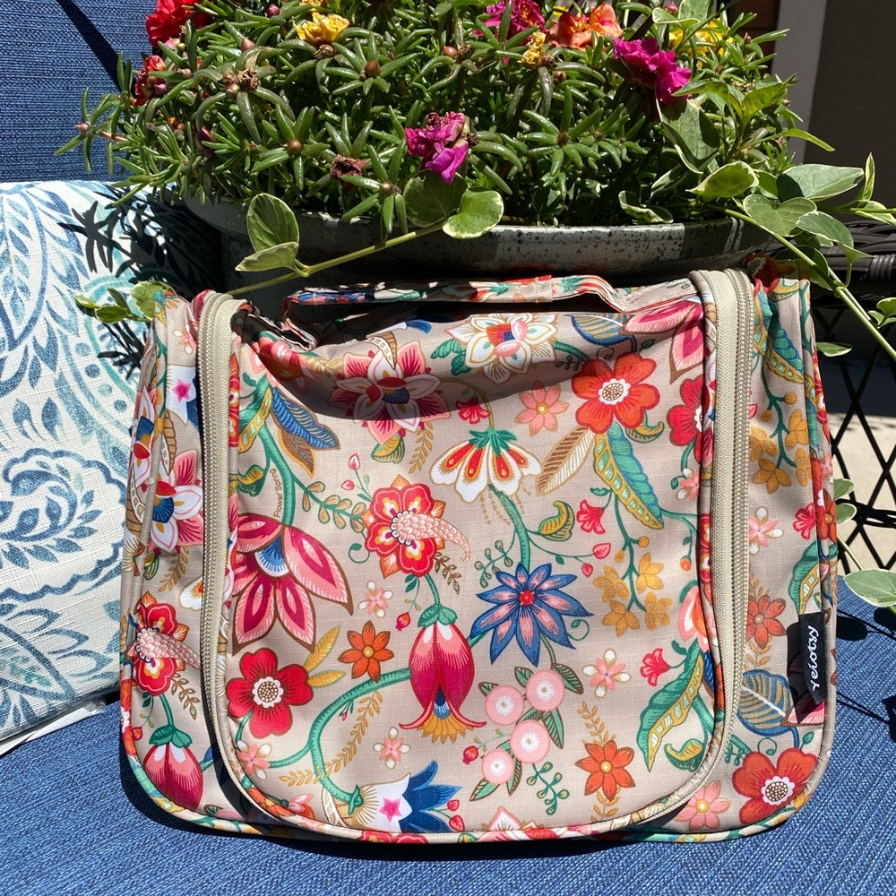 Yeiotsy travel bag
